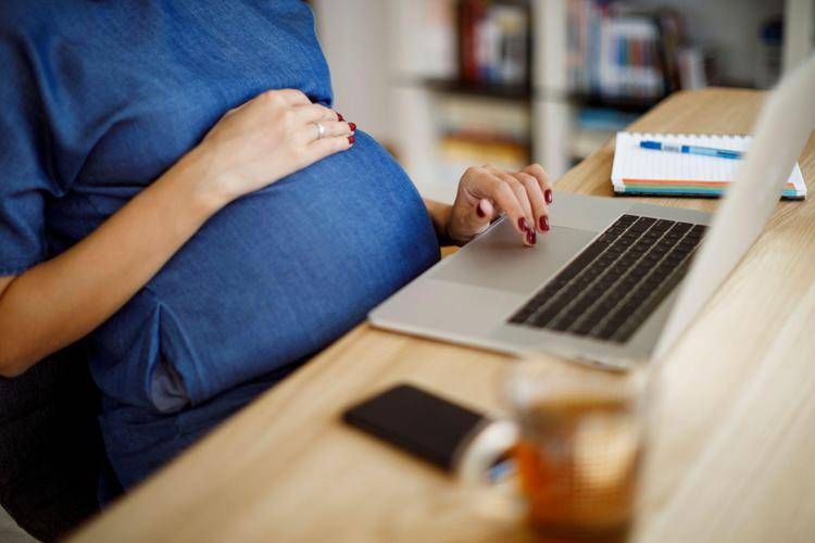 Donne, una su cinque penalizzata sul lavoro dopo nascita di un figlio