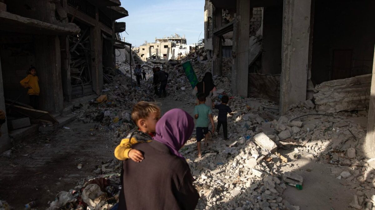 A Gaza l’inferno in terra, l’appello straziante di Medici senza Frontiere: “I bambini urlano, servono aiuti urgenti, ora”