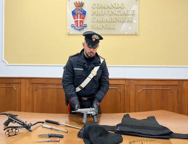 Omicidio del 15enne Emanuele Tufano a Napoli, arrestati i ragazzi che sui social avevano foto con pistole e kalashnikov