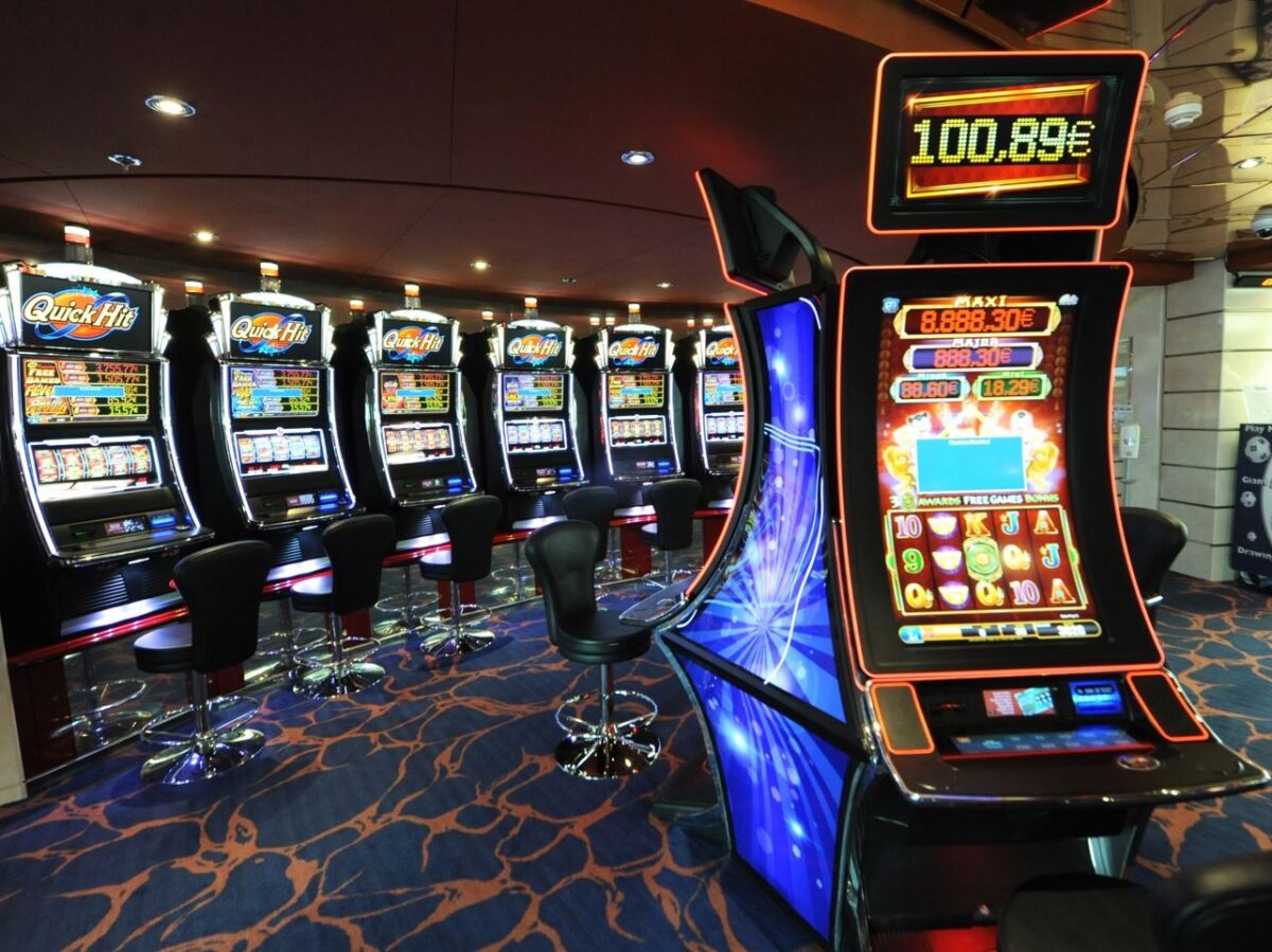 Gli italiani spendono in gioco d’azzardo oltre 150 miliardi di euro l’anno, e si ammalano di ludopatia, gli ultimi dati dell’osservatorio