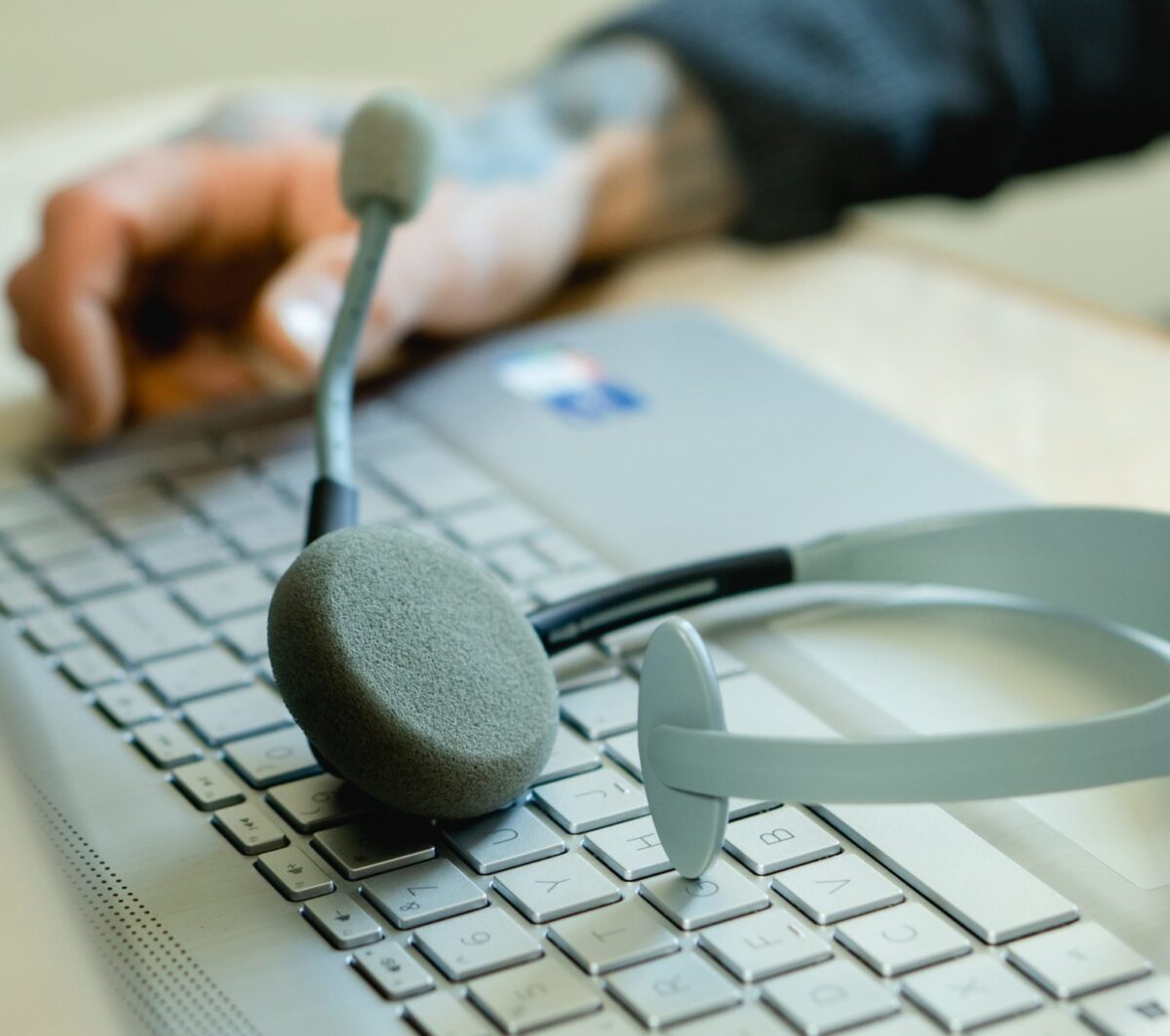 Dal 19 agosto potrebbero terminare la telefonate “moleste” dei vari call center, i nuovi provvedimenti dell’Agcom