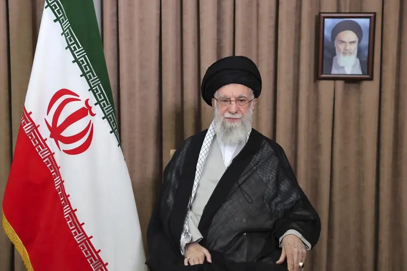 Guerra Iran-Israele, anche Trump dal G7 lancia un ultimatum a Khamenei e soci: “Arrendetevi”
