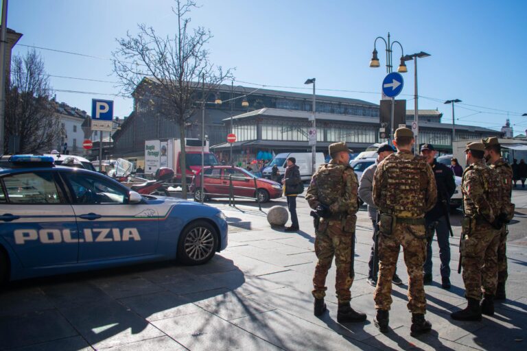 Allarme terrorismo anche in Italia, si alza il livello di allerta in molti siti, è l’effetto “Iran”