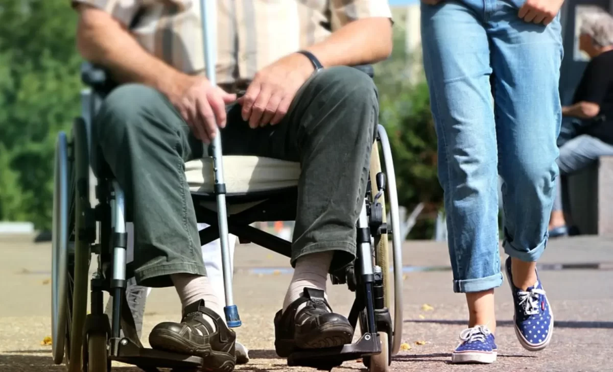 Disabili picchiati e maltrattati un centro sanitario piemontese, 12 operatori sono stati rinviati a giudizio