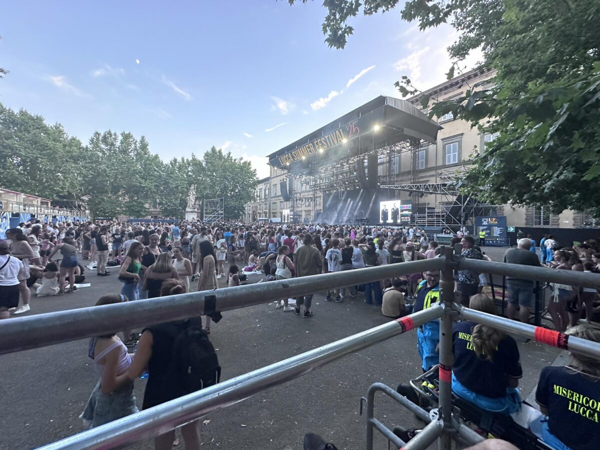 La testimonianza della fondatrice di Sottilpalcoancheio: “Vogliamo la possibilità di vivere i concerti come chiunque altro”