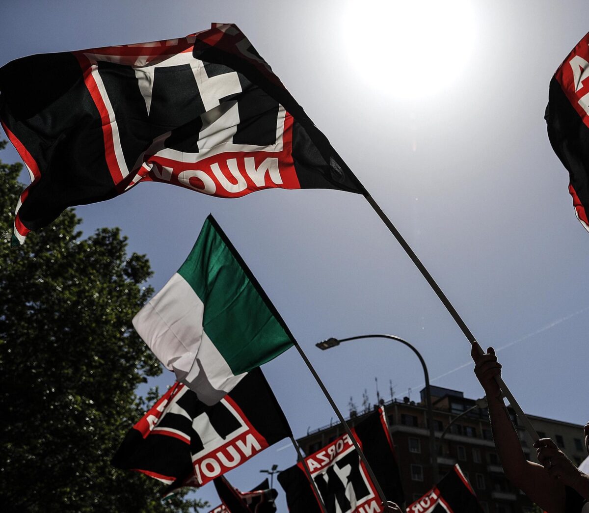 Ronde punitive “anti maranza” in Lombardia, 9 le persone indagate, c’è di mezzo anche “Forza Nuova”