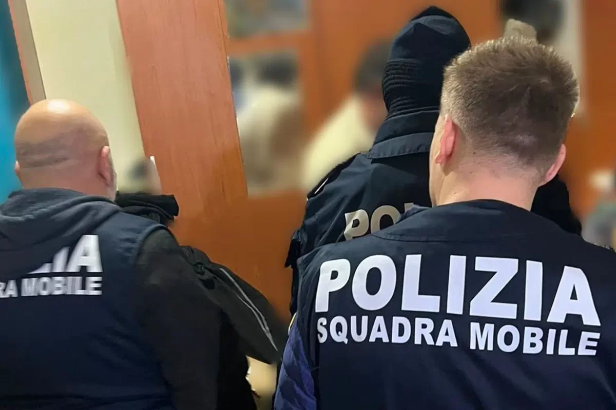 In custodia cautelare 13 persone, facevano parte della “banda dei Rolex”, decine di colpi eseguiti in Italia e all’estero