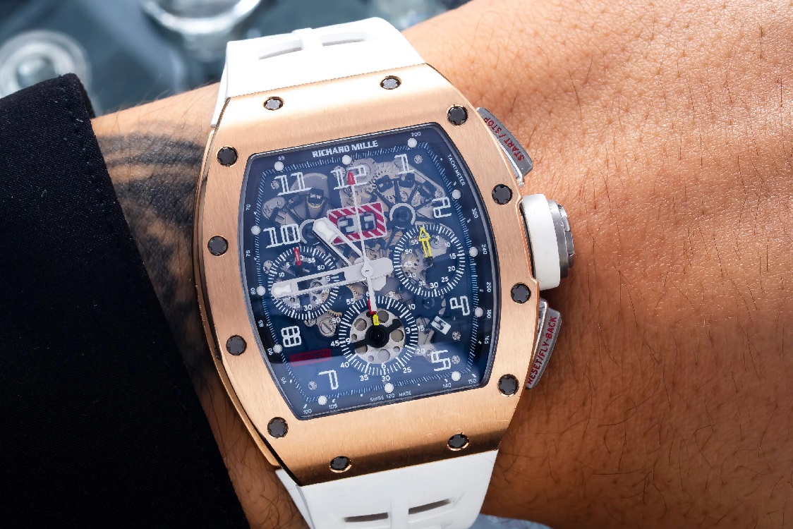 Lord inglese derubato a Capri del suo prezioso orologio, un “Richard Mille” da 250 mila euro