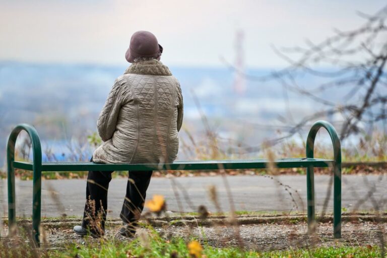Nel 2050 il 41% delle famiglie italiane sarà formata da una sola persona, popolazione in calo ormai da anni
