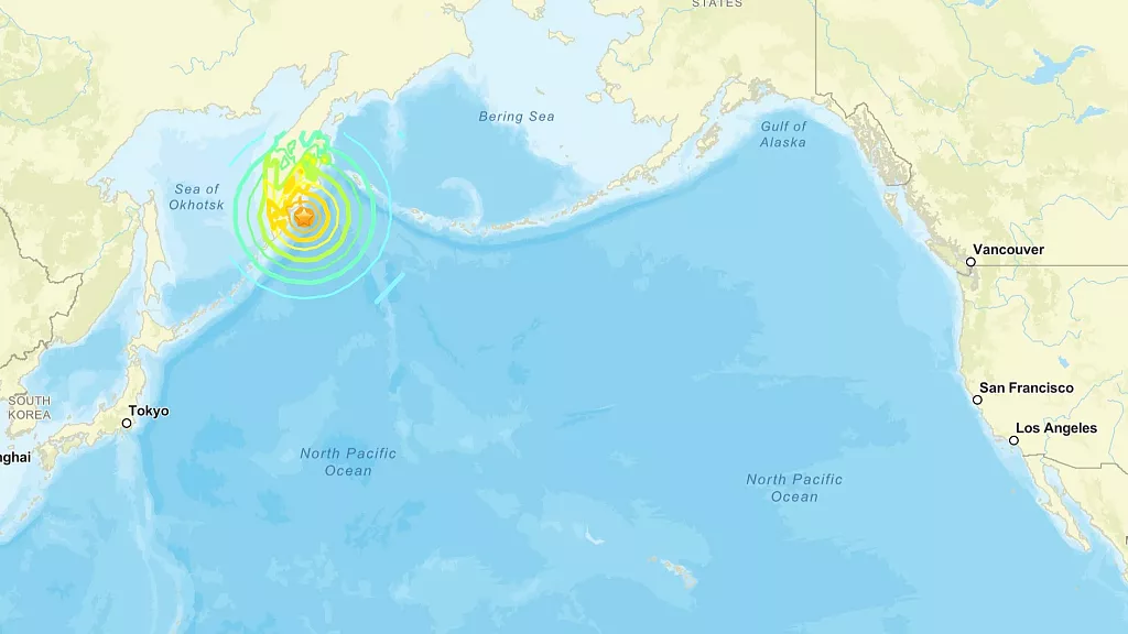 Tremendo terremoto 8.8 al largo della Russia Orientale, evacuazioni anche sulle coste di Giappone e Hawaii