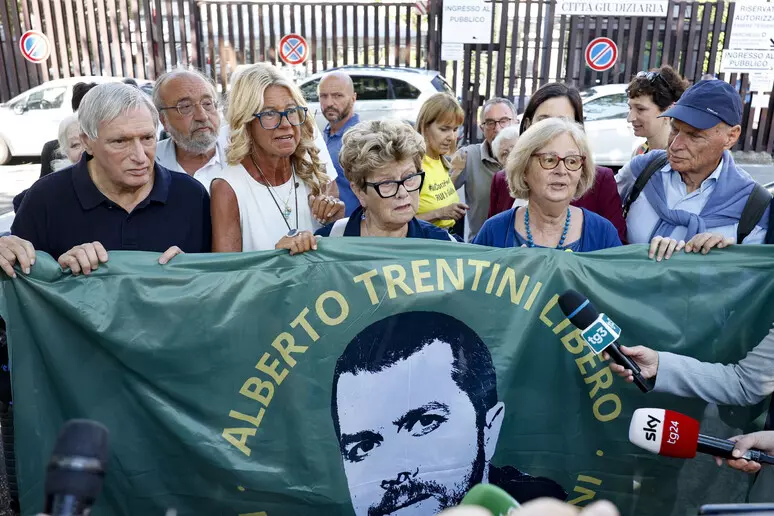 Da 8 mesi in carcere in Venezuela e una sola telefonata a casa, l’appello della madre di Alberto Trentini al Governo Meloni