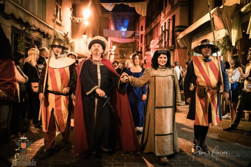 Una festa medievale da trent’anni richiama migliaia di persone in Liguria ad agosto