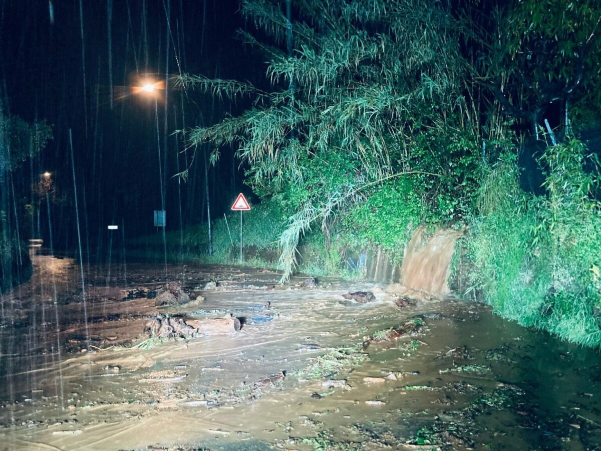 Toscana devastata dal maltempo, effetti collaterali dell’uragano Erin che ha lambito anche l’Europa