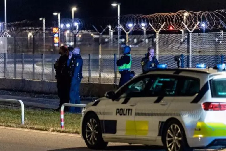Droni su Danimarca e Norvegia, chiusi gli aeroporti di Oslo e Copenaghen, voli cancellati o deviati