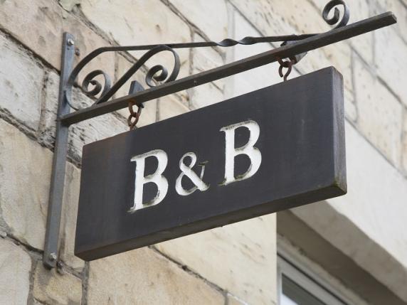 Affitti brevi, check-in possibile anche con il controllo video da remoto, no al fai da te