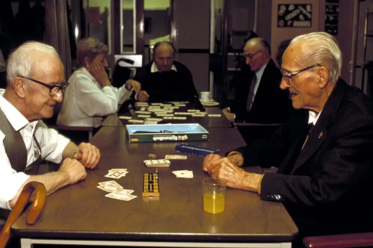 In Italia oltre ad oggi ci sono ben 23 mila centenari, 8 su 10 sono donne, tutti i dati Istat