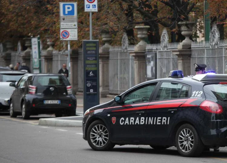 Falsi invalidi a Massa, cinque arresti tra cui il dirigente della commissione medica e un consigliere comunale