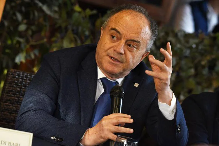 “Votano sì al referendum imputati e indagati”, è bufera sulle parole di Gratteri