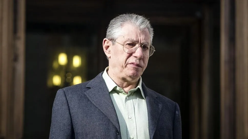 E’ morto Umberto Bossi, addio al fondatore della Lega: aveva 84 anni