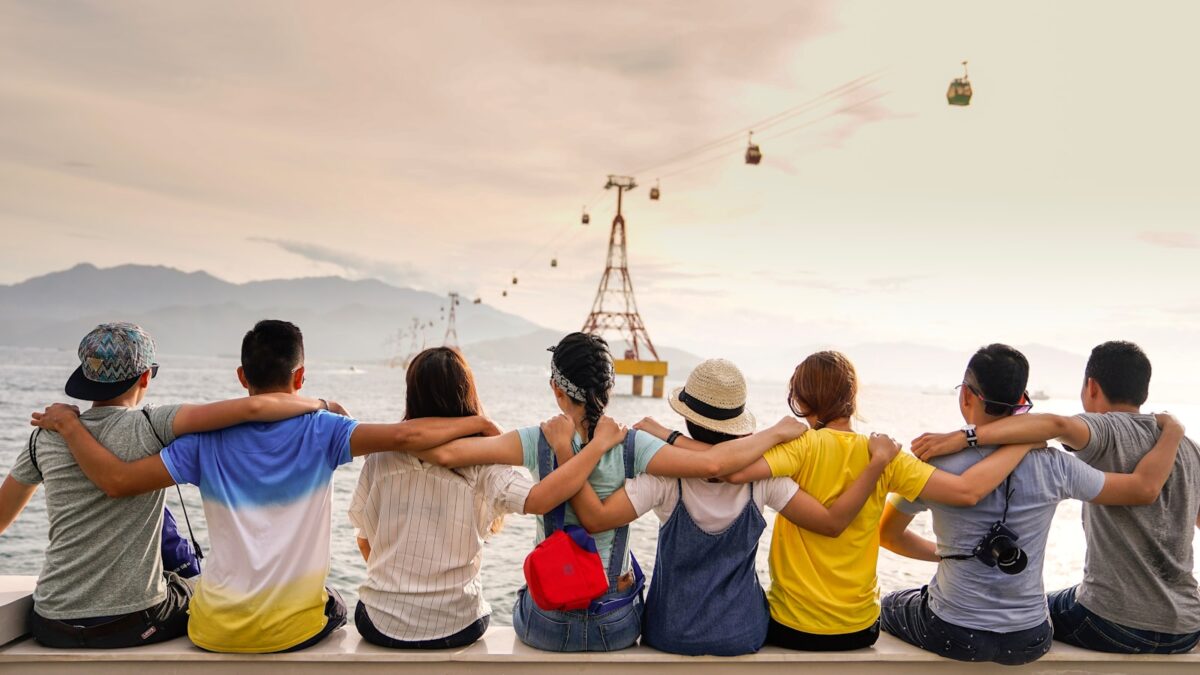 “Giornata mondiale dell’amicizia”, l’Iss e i benefici delle relazioni sociali sulla vita