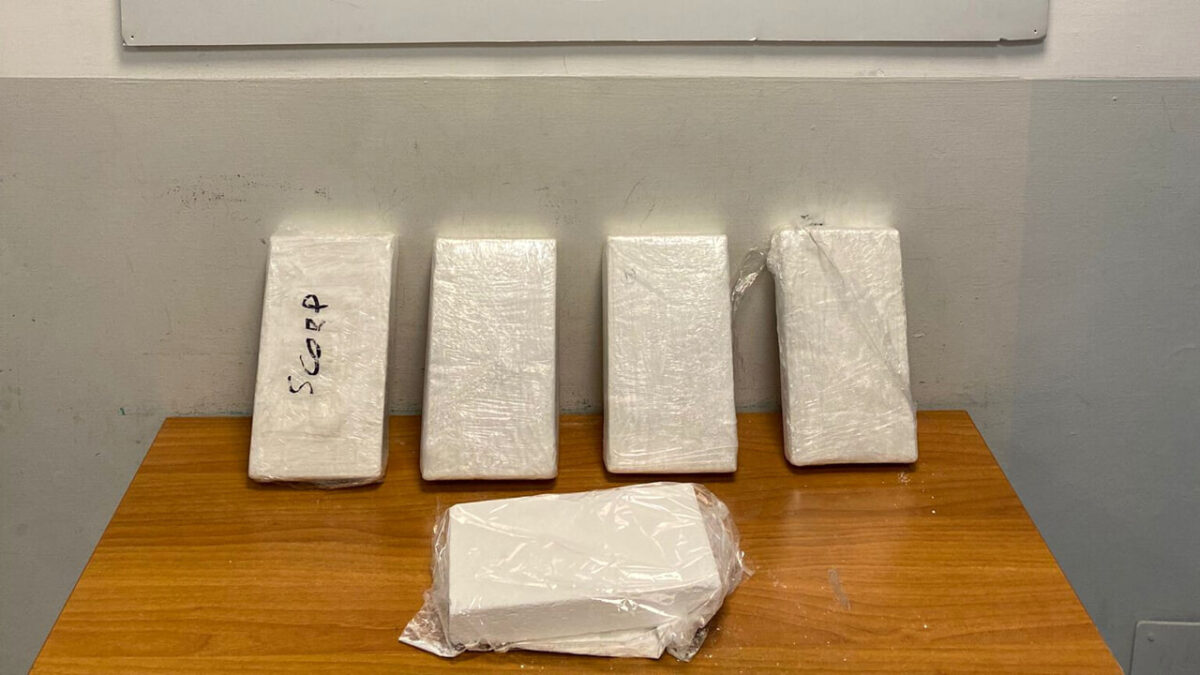 Sorpreso con oltre 5 chili di cocaina, arrestato a Lucca un 34enne