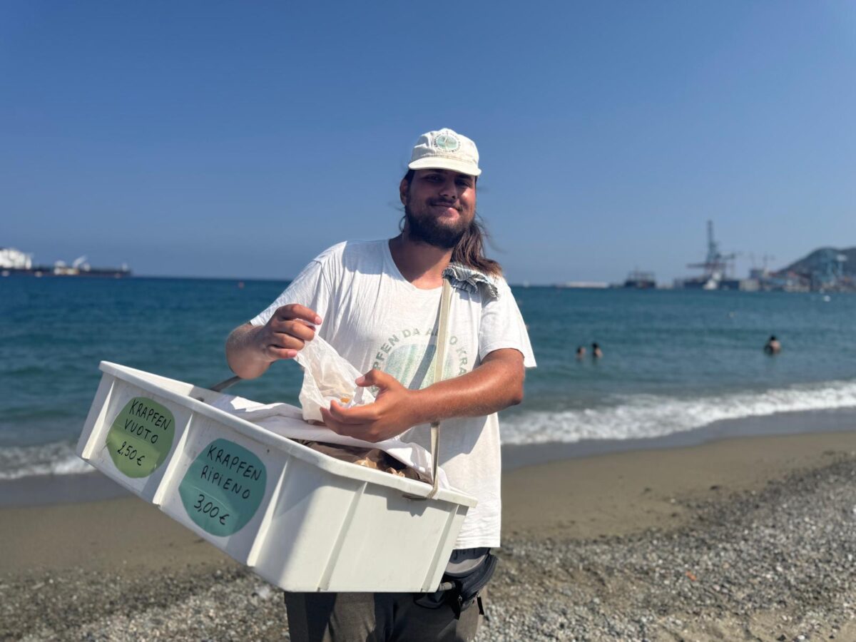 Lavoro stagionale, parla  un ventiseienne: “E’ dura con questo caldo ma mi aiuta a sconfiggere la mia timidezza”