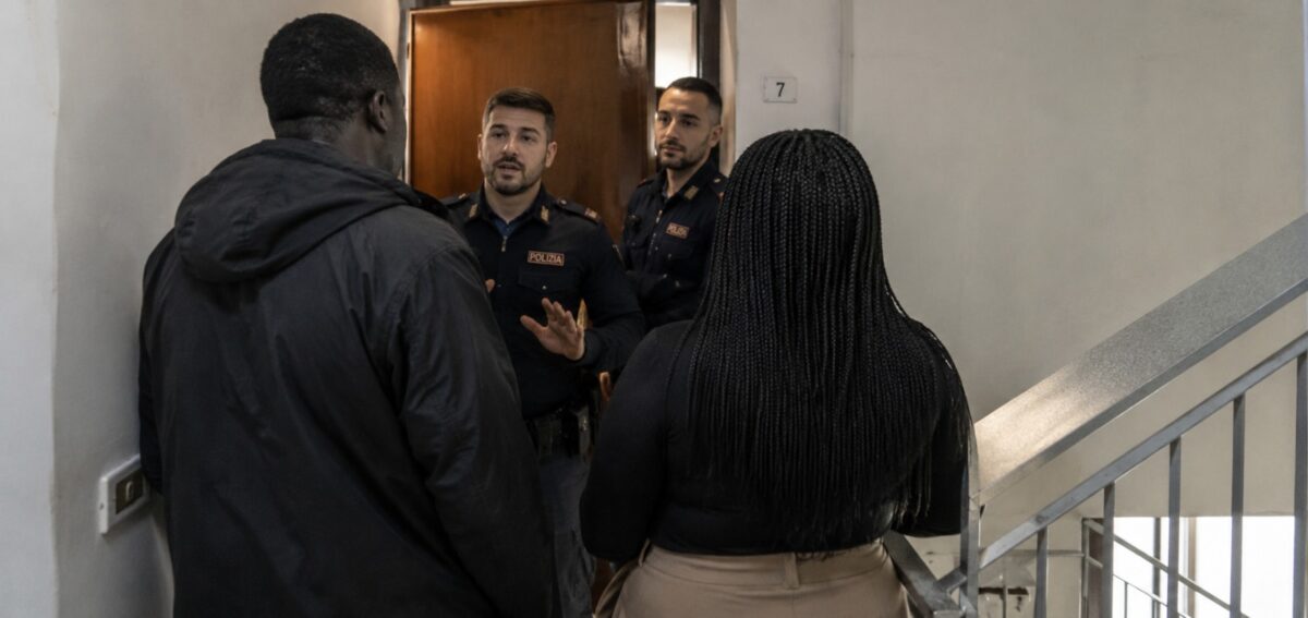 Livorno, il marito non vuole avere rapporti: la moglie chiama la polizia