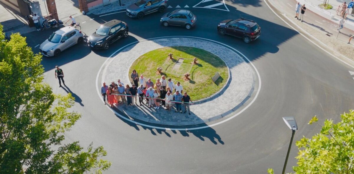 Lucca, inaugurata la rotatoria di San Concordio, Pardini replica ai comitati del No, il Pd punge sui fondi