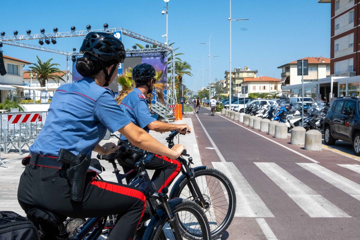 Controlli rafforzati per Ferragosto, l’attività dei carabinieri a Viareggio