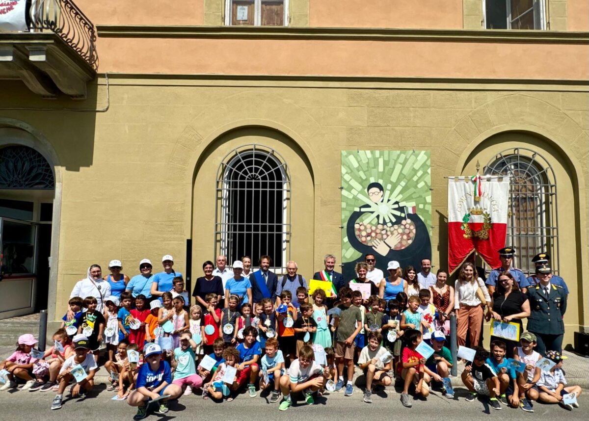 Inaugurato alla scuola dell’infanzia “Don Aldo Mei” un murale in memoria del sacerdote fucilato dai nazisti