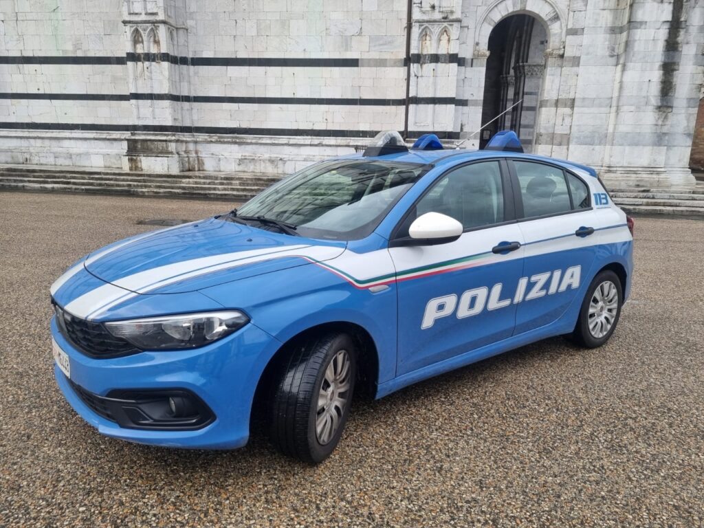 La 15enne scomparsa a Lucca ritrovata dalla polizia da un’amica grazie alla localizzazione del suo cellulare