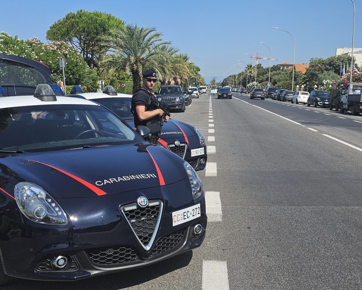 Versilia, tre arresti per furto da parte dei carabinieri tra Viareggio e Lido di Camaiore